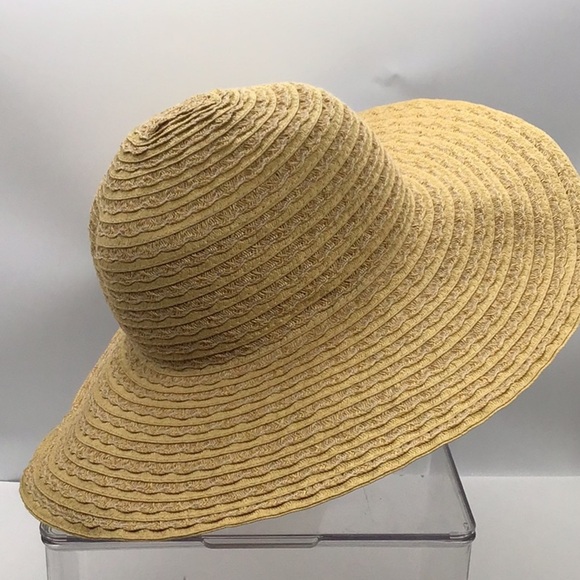 Croft & Barrow Tan Straw Sun Hat - Picture 2 of 6